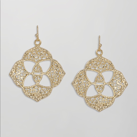 Kendra Scott Jewelry - Kendra Scott Dawn Medallion Earrings In Gold